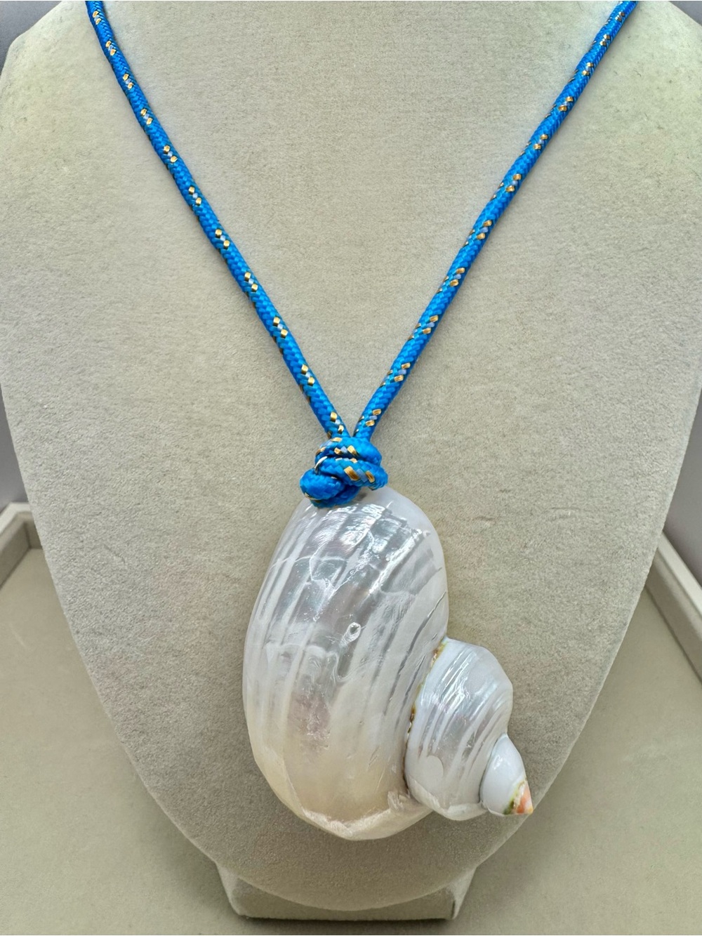 NEW Mayamar Blue Rope Shell Necklace - Picture 5 of 9
